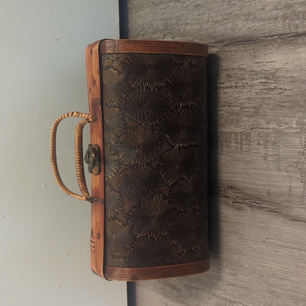 Vintage 1950's Wooden Purse, Embossed Floral Pattern - Picture 1 of 7